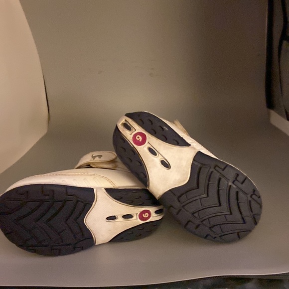 Leather with black fabric and black design - Picture 3 of 3